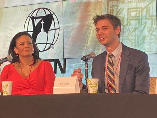 Jeremiah Poff, a reporter with the Washington Examiner (right), speaks on March 11, 2023, at “Journalism in a Post-Truth World,” a conference held at the Museum of the Bible in Washington, D.C., as Fox News' Lauren Green (left) looks on. Shannon Mullen/CNA
