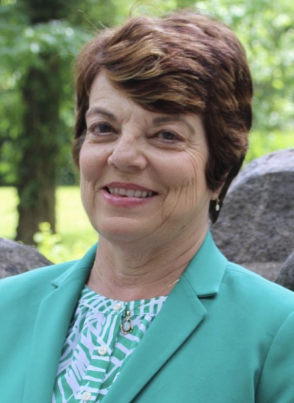 Retired biologist Susan Varlamoff. Photo courtesy of Susan Varlamoff