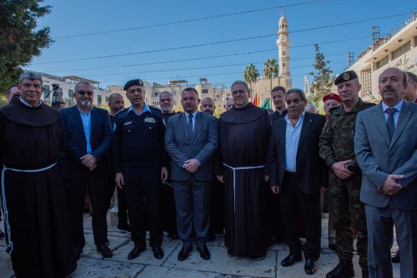 The custos of the Holy Land, Father Francesco Patton (in the middle), was greeted by local authorities — the mayor, the governor, the chief of police, and the military commander — when he arrived at Manger Square in Bethlehem on Saturday, Dec. 2, 2023, for the solemn entrance for the beginning of Advent. Credit: Marinella Bandini