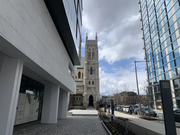 The Church of St. Agatha and St. James in Philadelphia, with The Chestnut in the foreground, a housing unit developed on property ground-leased from the church. Courtesy of Maddy Johnson/Church Properties Initiative
