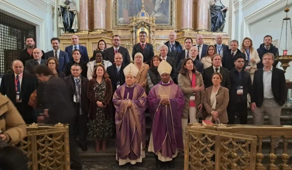 Archbishop Bernadito Aúza and Bishop Joseph Embatia with participants at the sixth Transatlantic Summit of the Political Network for Values in Spain from Dec. 1–2, 2024. Credit: Nicolás de Cárdenas / ACI Prensa.