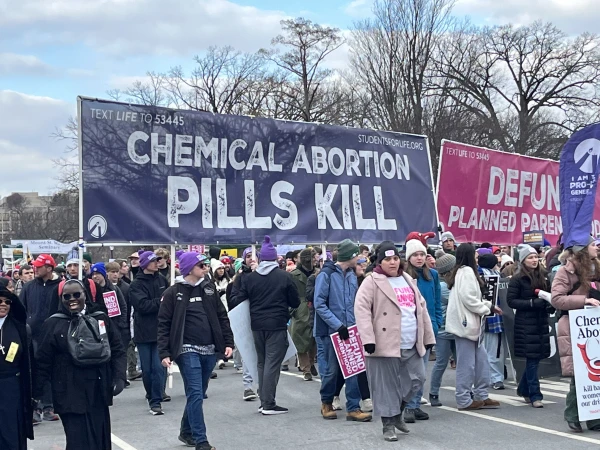 Members of Students for Liberty protest chemical abortions at March for Life, Jan. 24, 2025. Credit: Tyler Arnold/CNA