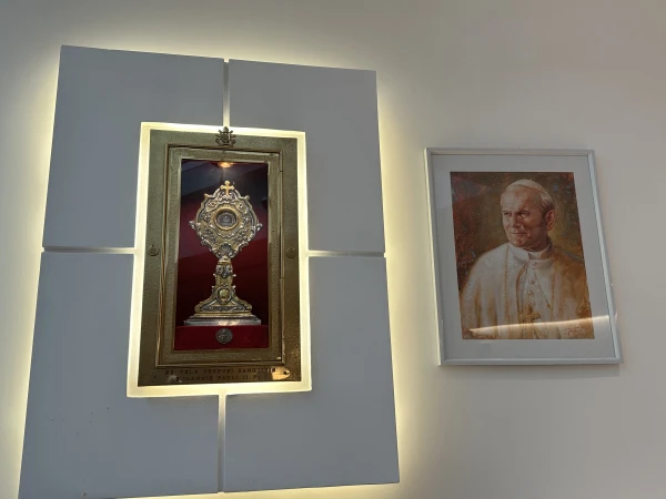 The chapel at Gemelli Hospital in Rome bears the name and contains a relic of another pope who knew these corridors well: St. John Paul II. Credit: Courtney Mares/CNA