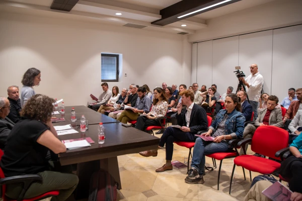 The report “Attacks on Christians in Israel and East Jerusalem” prepared by the Rossing Center for Education and Dialogue is presented at the Notre Dame of Jerusalem Center on March 27, 2025. In attendance were journalists from foreign newspapers, diplomatic representatives, and some clergy and religious. Credit: Marinella Bandini