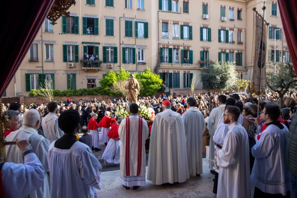 A St. Joseph’s procession leads to the Parish of San Giuseppe al Trionfale in Rome on March 19, 2025. Credit: Daniel Ibañez/CNA