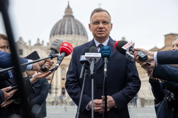 Polish President Andrzej Duda speaks with members of the press on March 28, 2025, in St. Peter’s Square at the Vatican. Credit: Daniel Ibañez/CNA