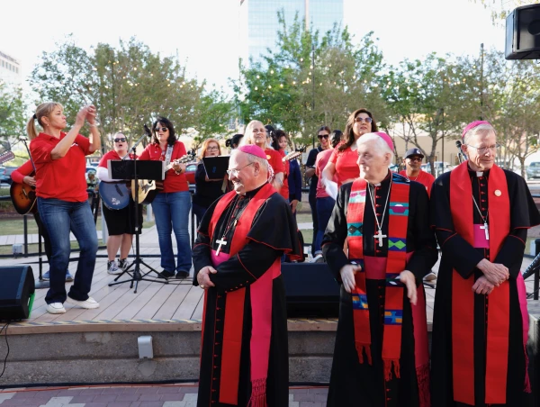 Clergy participate at a rally for immigrants and refugees in the Diocese of El Paso, Texas, on Monday, March 24, 2025. Credit: Father Miguel Briseño, OFM