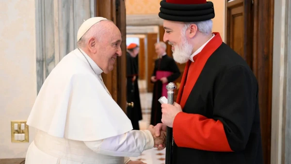 Pope Francis meets Mar Awa III, patriarch of the Assyrian Church of the East, at the Vatican. Credit: Vatican Media