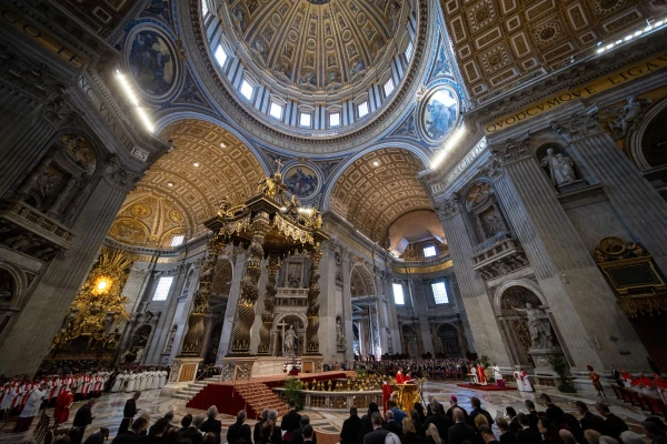 Faithful gather for the Liturgy of the Lord’s Passion on Good Friday, April 18, 2025, in St. Peter’s Basilica at the Vatican. Credit: Daniel Ibañez/CNA