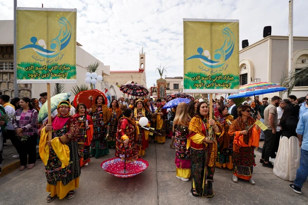 Over 20,000 Christians gather on the streets of Qaraqosh in Iraq to celebrate Palm Sunday, April 13, 2025. Credit: Ismael Adnan/ACI MENA