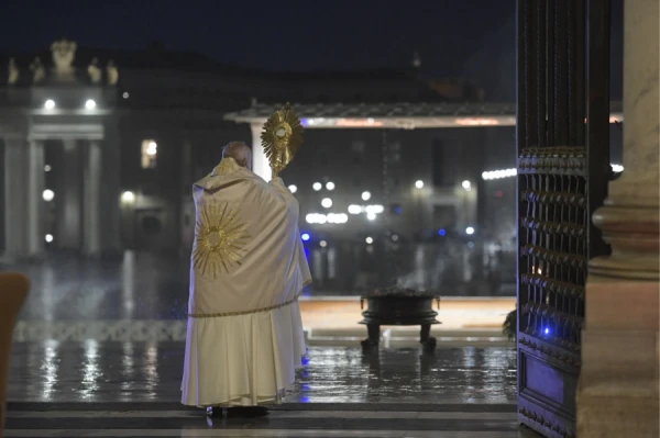 Pope Francis gives an extraordinary Urbi et Orbi blessing from the entrance of St. Peter’s Basilica March 27, 2020. Vatican Media.