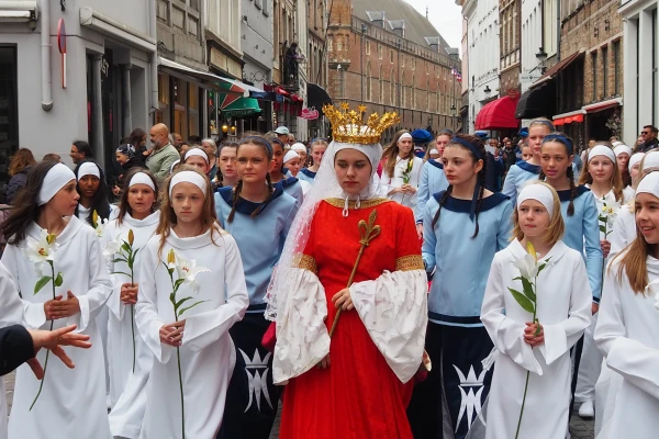 Maria The Virgin Mary, as Queen and patron saint of Bruges, graces more than 300 street corners throughout the city with her image. May 28, 2025. Credit: Thomas P. Reiter
