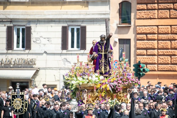 Statuary is held aloft during the grand procession of the Jubilee of Confraternities in Rome, Saturday, May 17, 2025. Credit: Daniel Ibáñez/CNA