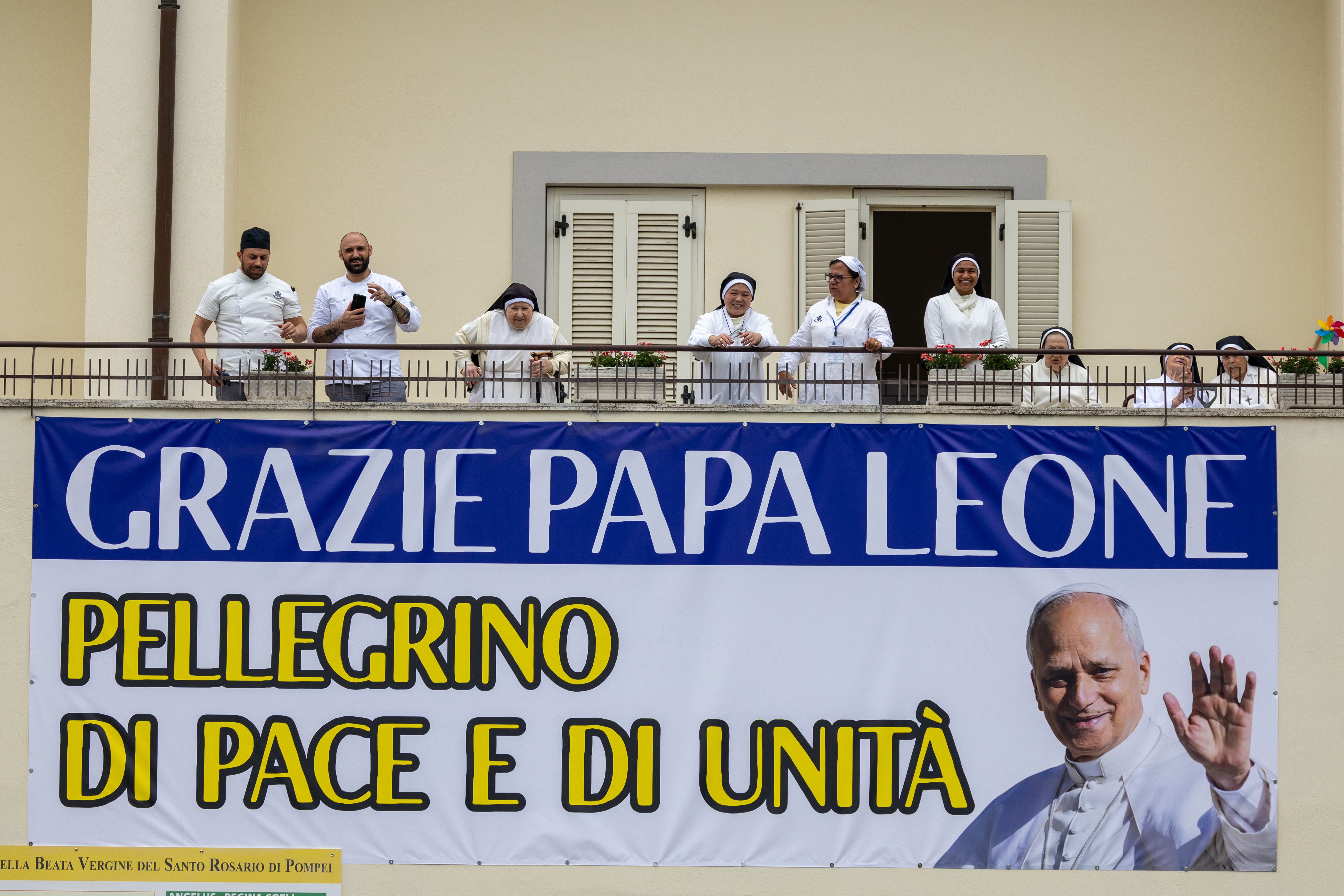 A banner greets Pope Leo XIV as he arrives in the Italian city of Pompei on Friday, May 8, 2026. | Credit: Daniel Ibáñez/EWTN News