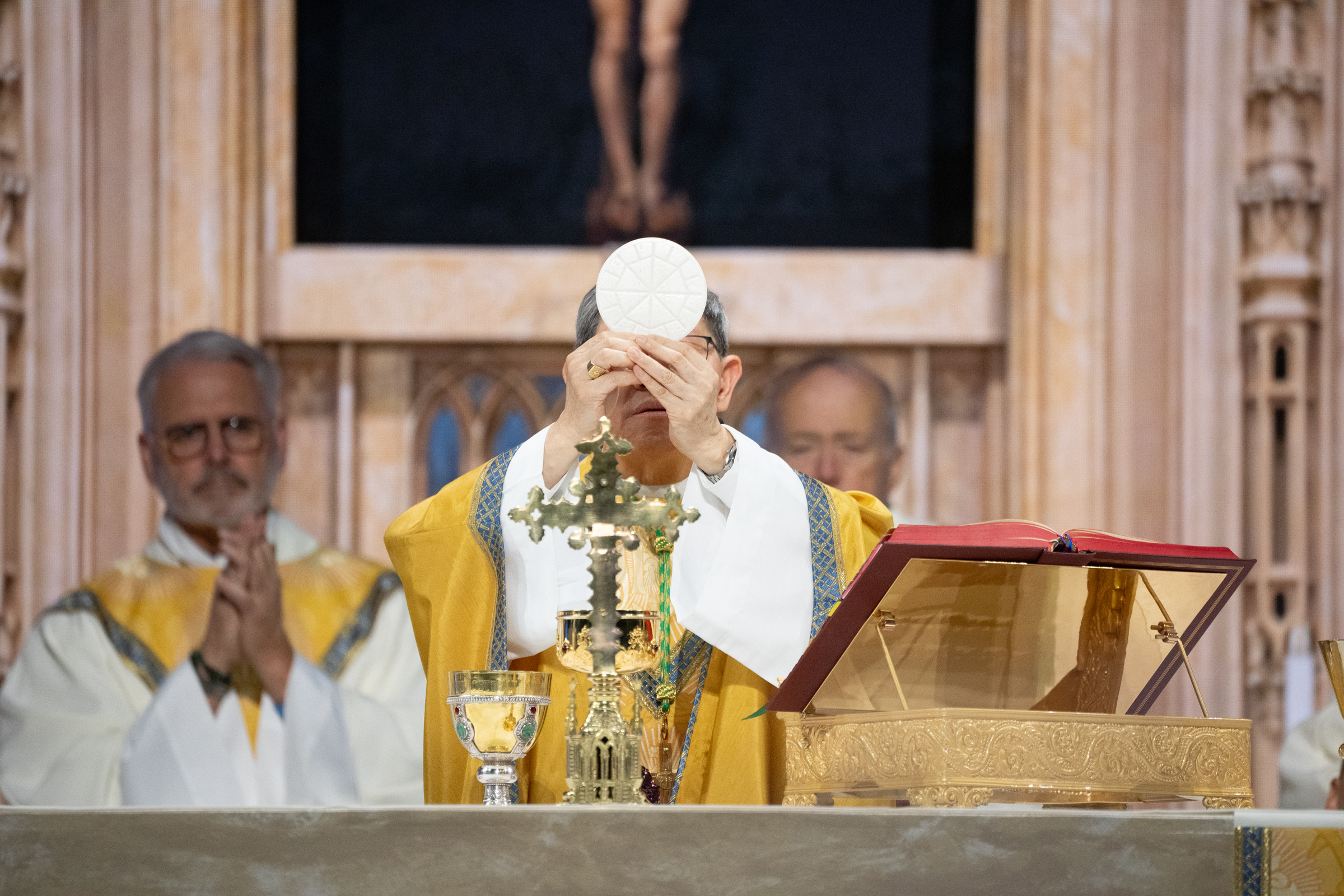 Cardinal Tagle elevates the Host at the beatification Mass for now Blessed Fulton Sheen. | Credit: Jeffrey Bruno